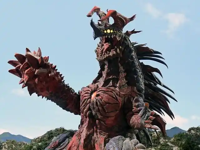 主角赛葛古想我吗欧布猛斯王我现在没时间理你主角赛葛古我还带了两个