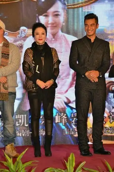 梁丽近照老的让人唏嘘,演绎最泼辣孙二娘,曾遭灭顶之灾_网易订阅