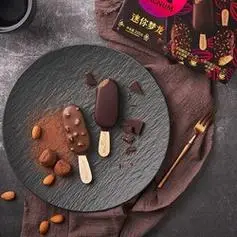 22元】梦龙冰淇淋/雪糕_magnum 梦龙 和路雪 迷你梦龙浓郁黑巧克力