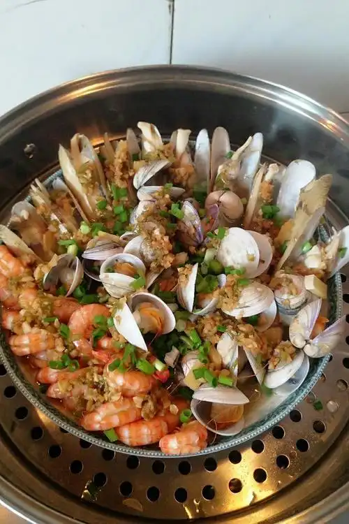 f·c·x做的蒸一盘小海鲜