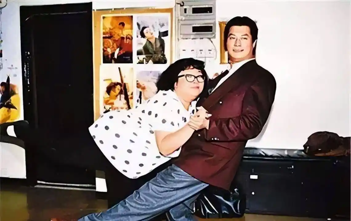 37年后,再看郑少秋与沈殿霞的婚姻,发现一开始就是一个错误