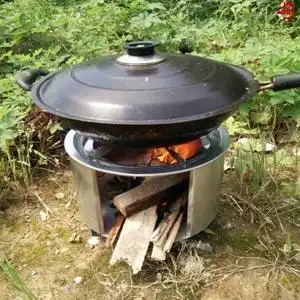 烧柴火的炉灶家用大锅台柴火灶可移动烧火炉灶户外铁锅炖灶台小型