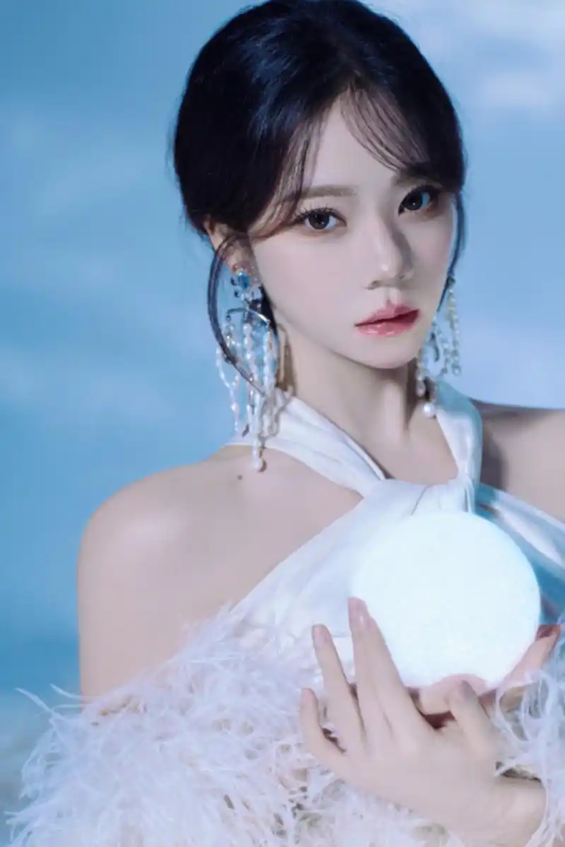 张紫宁的今日份礼服照,你作何评价?