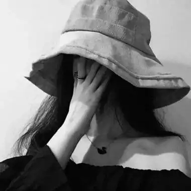 头像女黑白高冷侧脸图片清晰真人气质头像